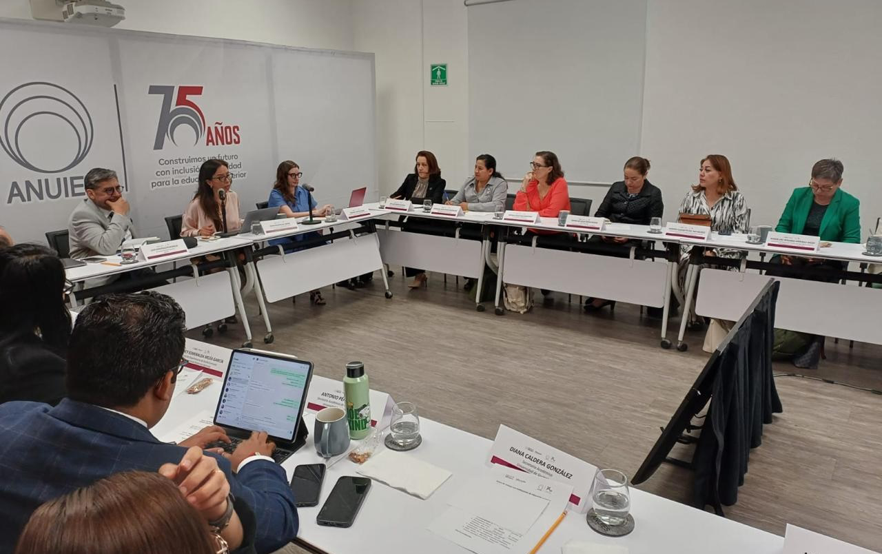 La UAGro participa en la sesión de trabajo con instituciones de educación superior públicas afiliadas a la ANUIES que cuentan con educación medio superior